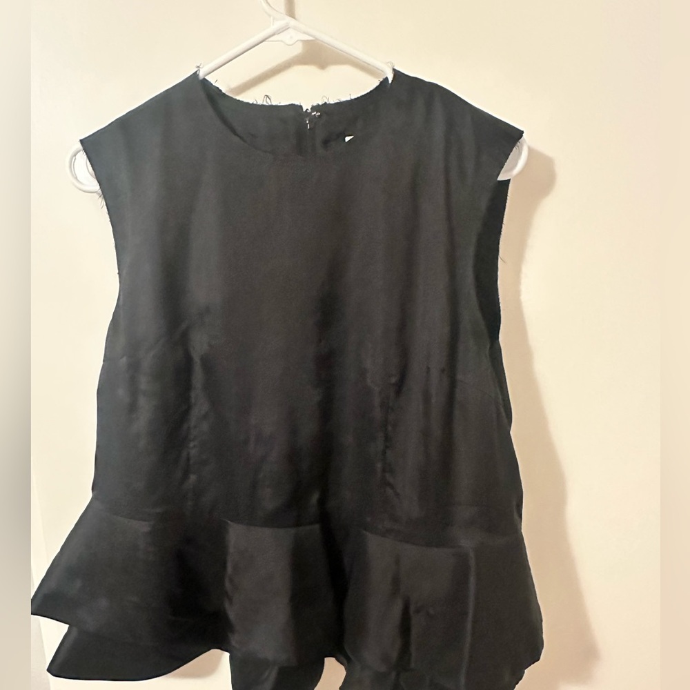Comme des Garcons Black Sleeveless Peplum style Top - Picture 4 of 9